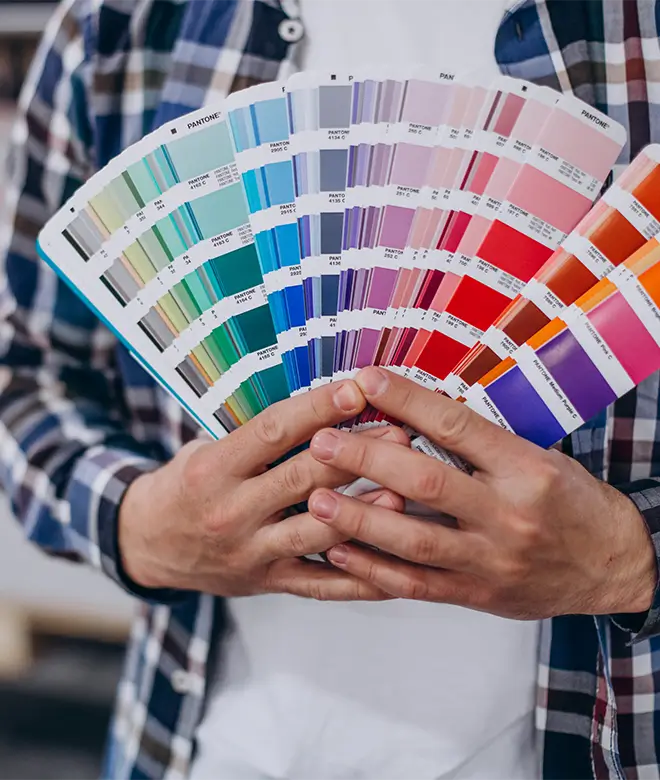 Farben aussuchen, testen, mitnehmen
